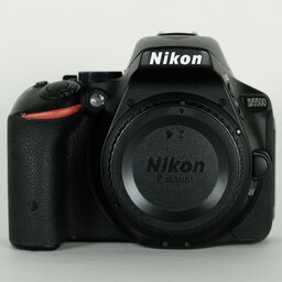 Nikon D5500