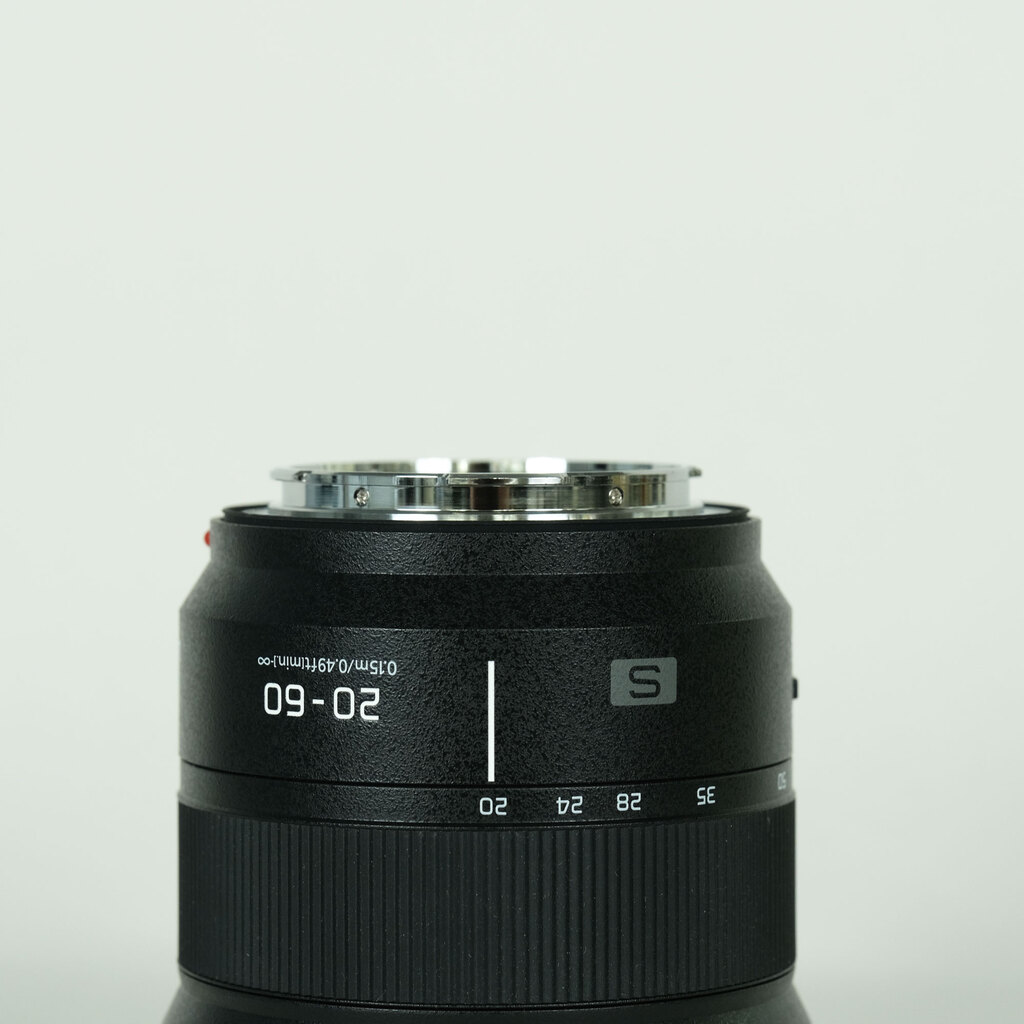 Panasonic LUMIX S 20-60mm F3.5-5.6の出品 | ONE SCENE（ワンシーン）
