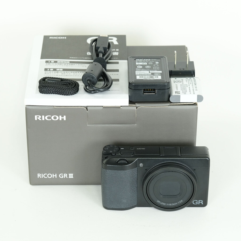 RICOH GR III RICOH GR III