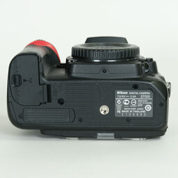 Nikon D7000
