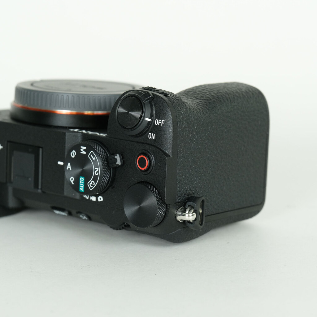 SONY α7C II(ILCE-7CM2) SONY α7C II(ILCE-7CM2)