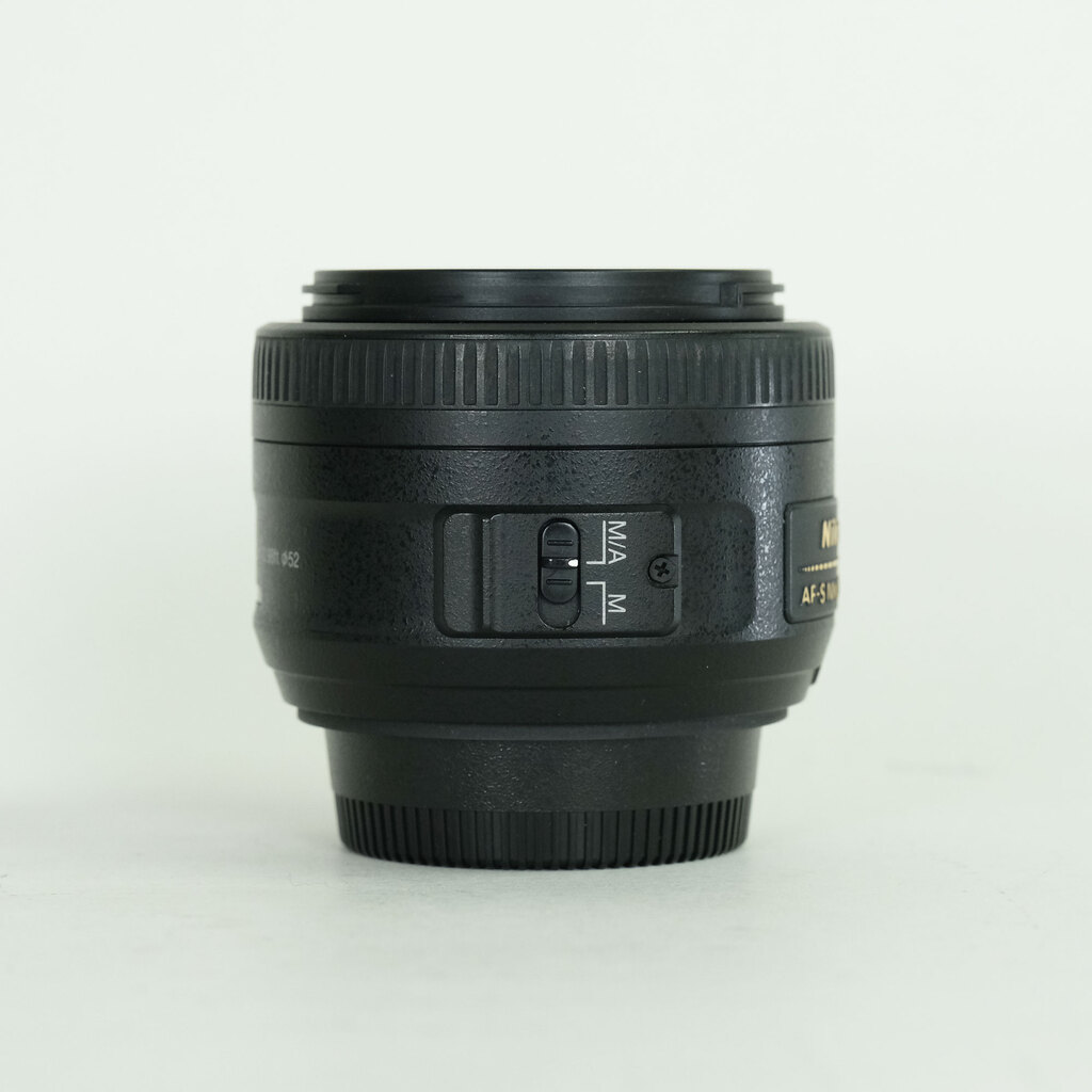 Nikon AF-S DX NIKKOR 35mm f/1.8G