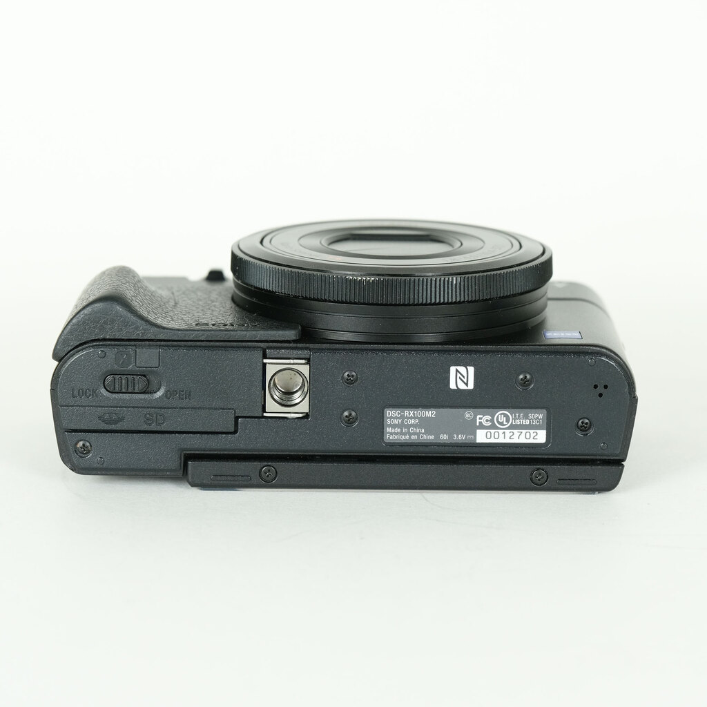 SONY Cyber-shot DSC-RX100M2