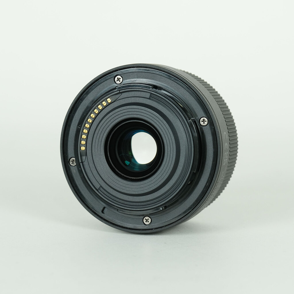 Nikon NIKKOR Z DX 24mm f/1.7 Nikon NIKKOR Z DX 24mm f/1.7