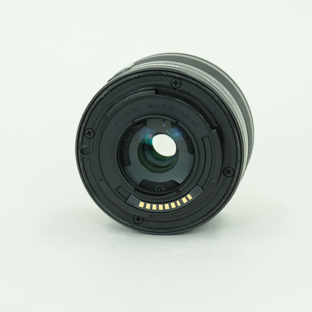 Canon EF-M15-45mm F3.5-6.3 IS STM Canon EF-M15-45mm F3.5-6.3 IS STM