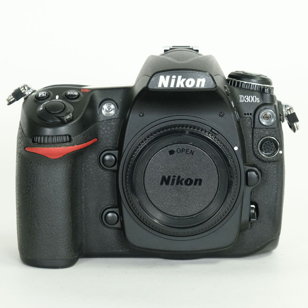 Nikon D300S ボディ