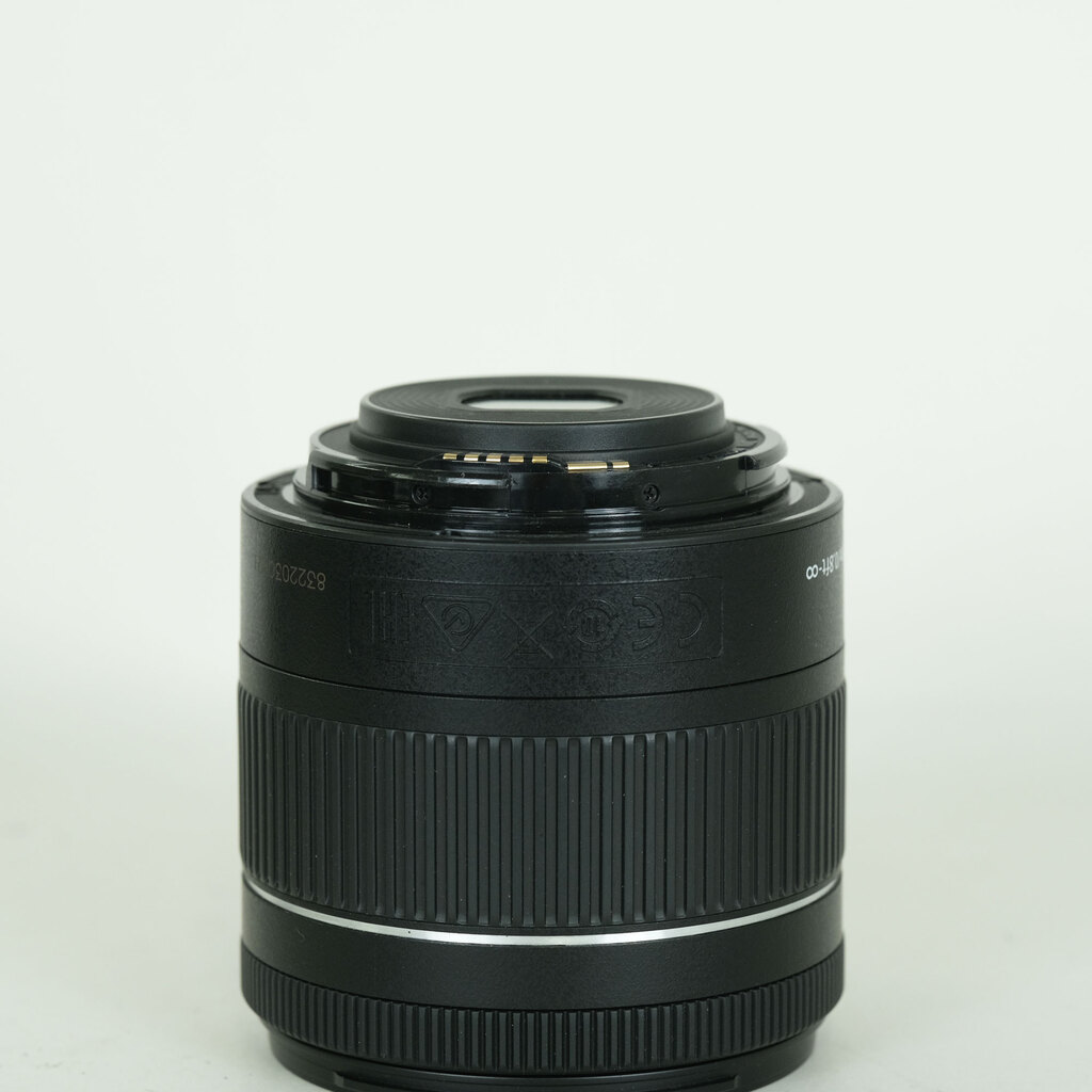 Canon EF-S18-55mm F4-5.6 IS STM