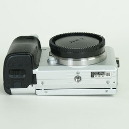 SONY α6400(ILCE-6400) SONY α6400(ILCE-6400)