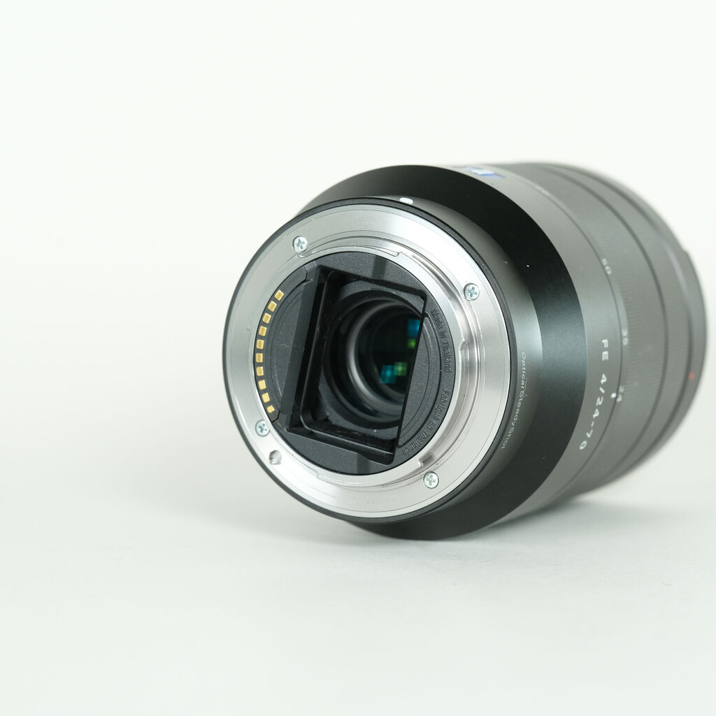 SONY Vario-Tessar T* FE 24-70mm F4 ZA OSS SEL2470Z SONY Vario-Tessar T* FE 24-70mm F4 ZA OSS SEL2470Z