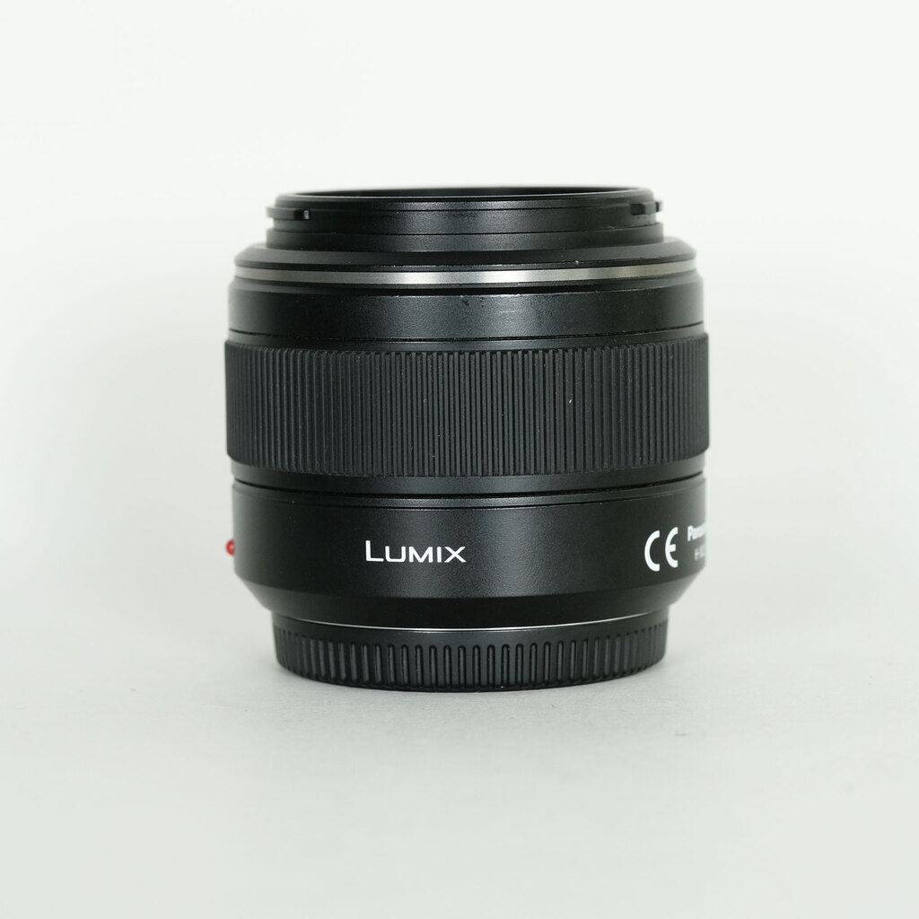 Panasonic LEICA DG SUMMILUX 25mm F1.4 ASPH. H-X025