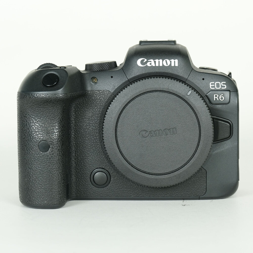 Canon EOS R6 [�{�f�B]
