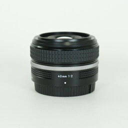 Nikon NIKKOR Z 40mm f/2 Nikon NIKKOR Z 40mm f/2