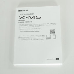 FUJIFILM X-M5