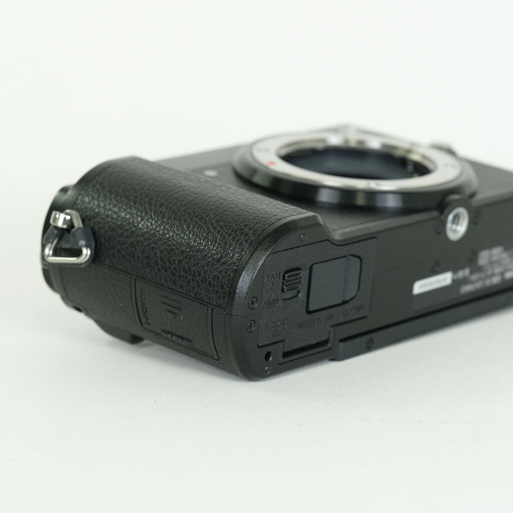 Panasonic LUMIX DC-GX7MK3 ブラック