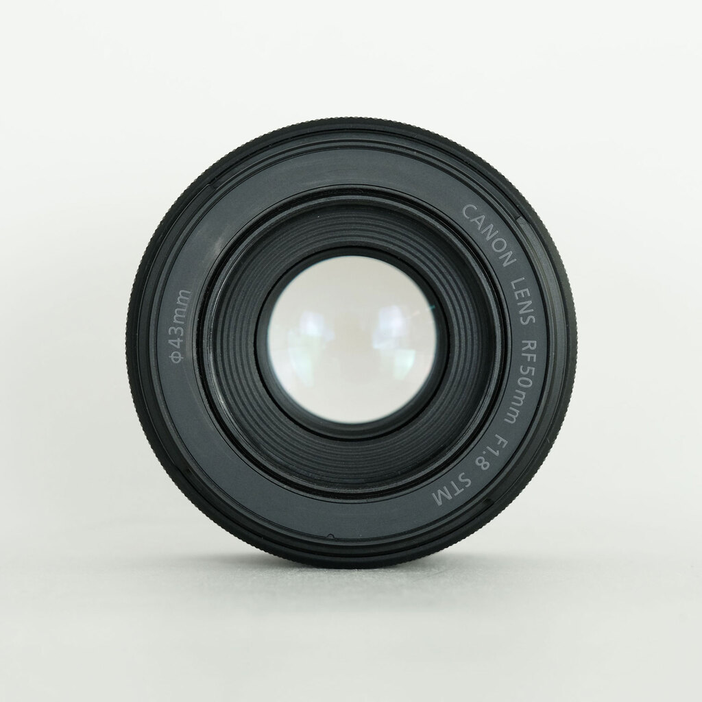 Canon RF50mm F1.8 STM