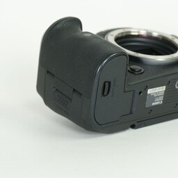 Canon EOS R5
