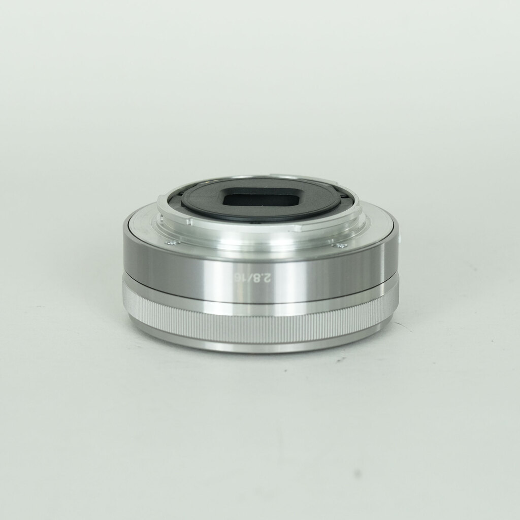SONY E 16mm F2.8 SEL16F28の出品 | ONE SCENE（ワンシーン）