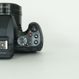 Panasonic LUMIX DC-FZ85