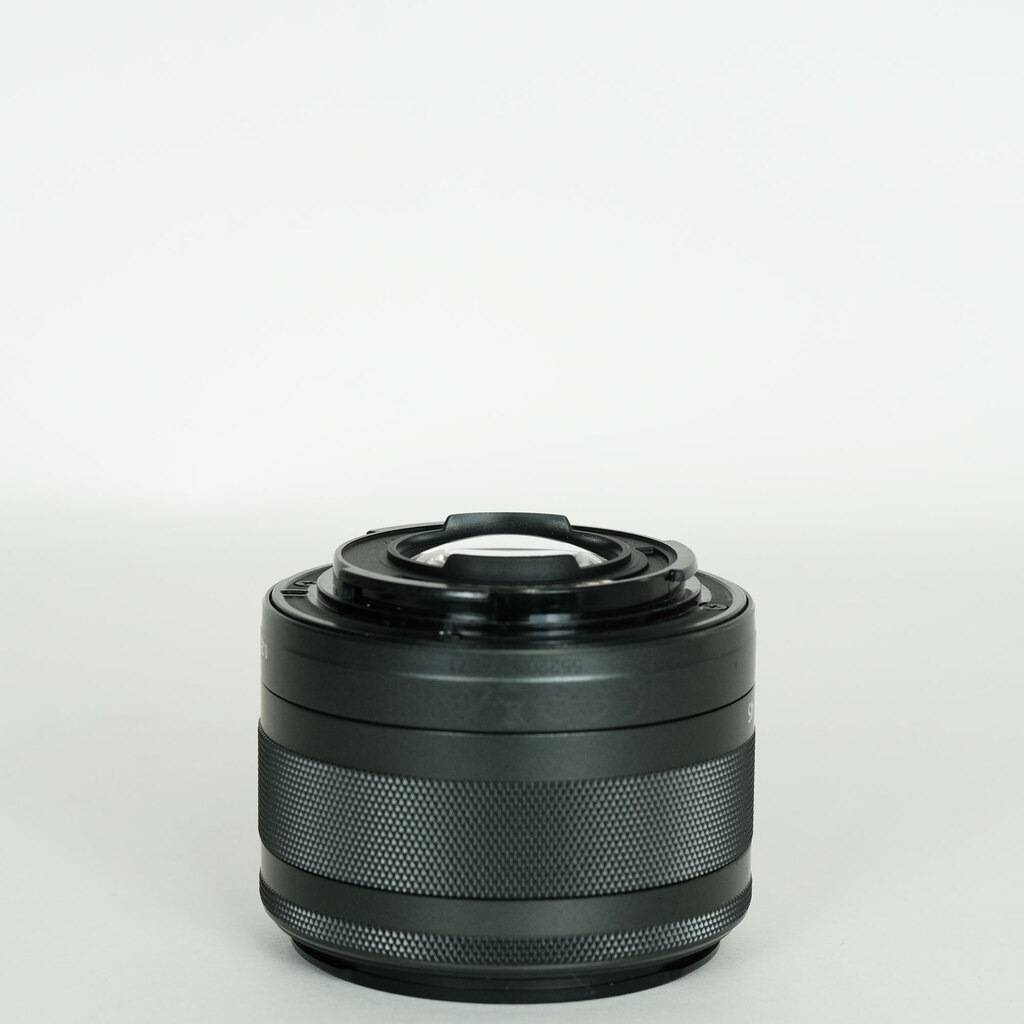 Canon EF-M15-45mm F3.5-6.3 IS STMの出品 | ONE SCENE（ワンシーン）