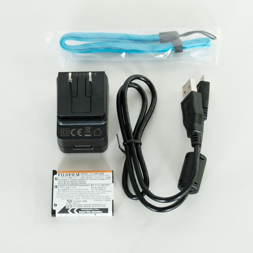 FUJIFILM FinePix XP140 スカイブルー