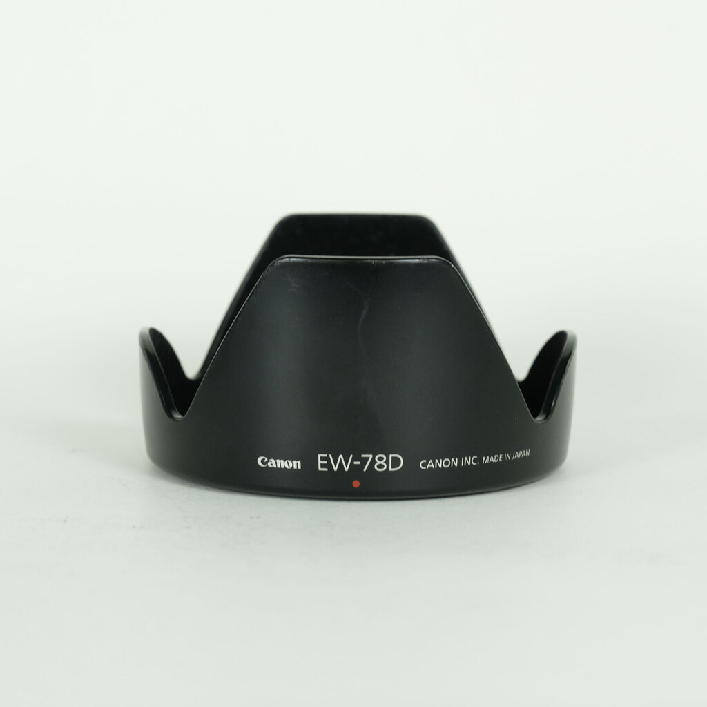 Canon EF-S18-200mm F3.5-5.6 IS