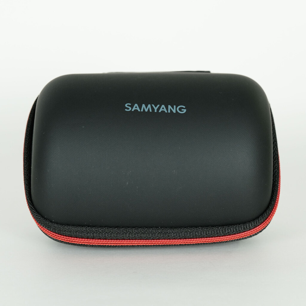 SAMYANG AF 12mm F2.0 E (ソニーE用）
