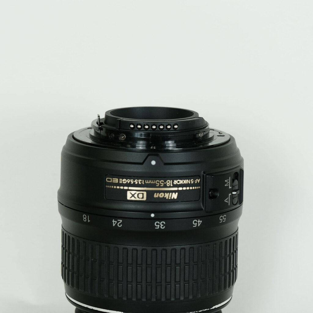 Nikon AF-S DX ED 18-55mm F3.5-5.6 GII ブラック