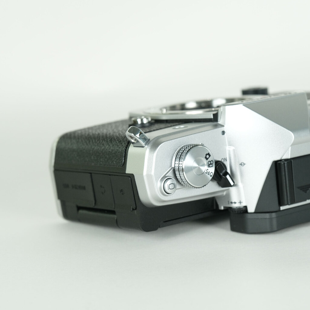 OM SYSTEM OM-3