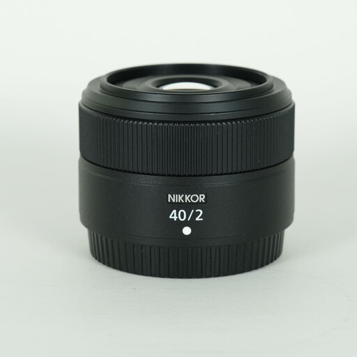 Nikon NIKKOR Z 40mm f/2 Nikon NIKKOR Z 40mm f/2