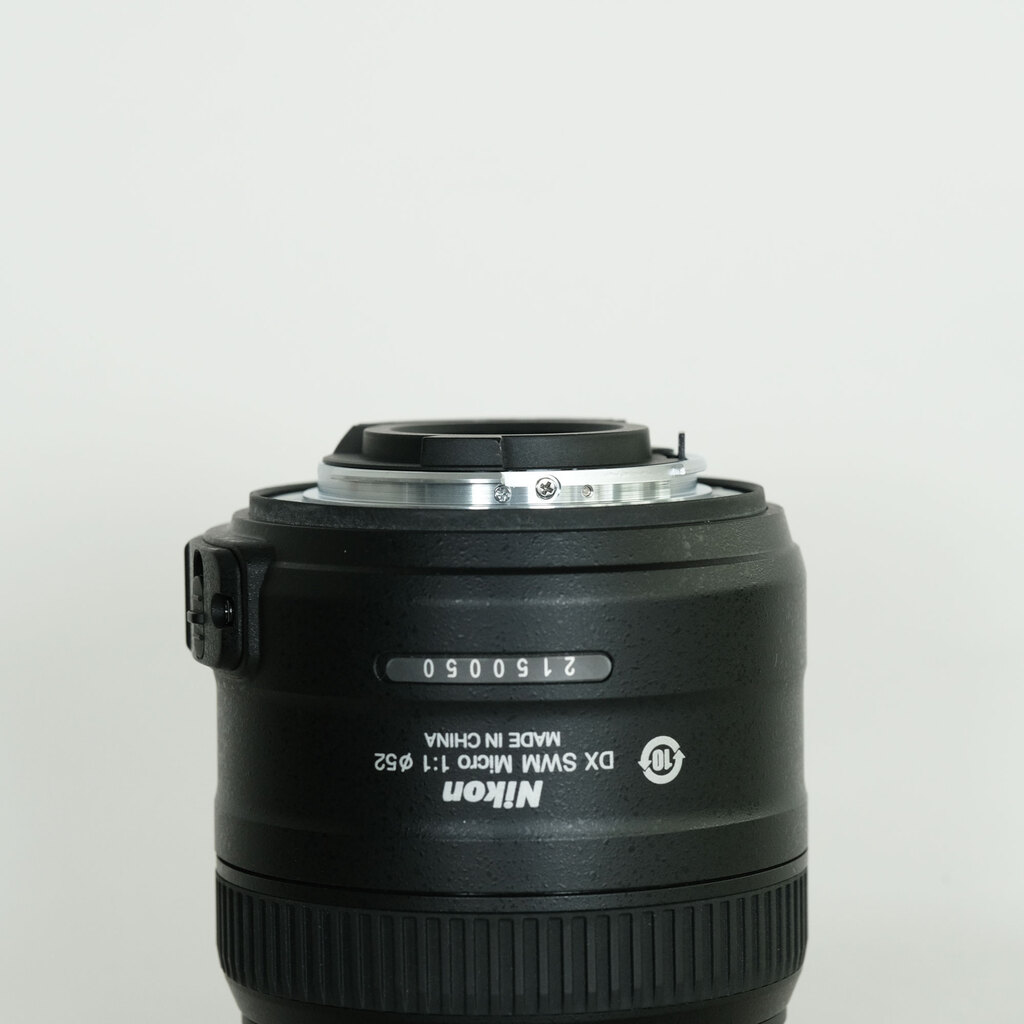 Nikon AF-S DX Micro NIKKOR 40mm f/2.8G