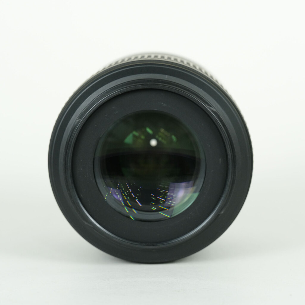 Nikon AF-S VR Micro-Nikkor 105mm f/2.8G IF-ED Nikon AF-S VR Micro-Nikkor 105mm f/2.8G IF-ED