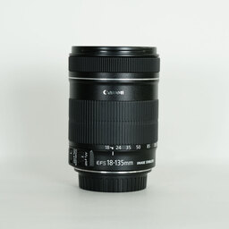 Canon EF-S18-135mm F3.5-5.6 IS