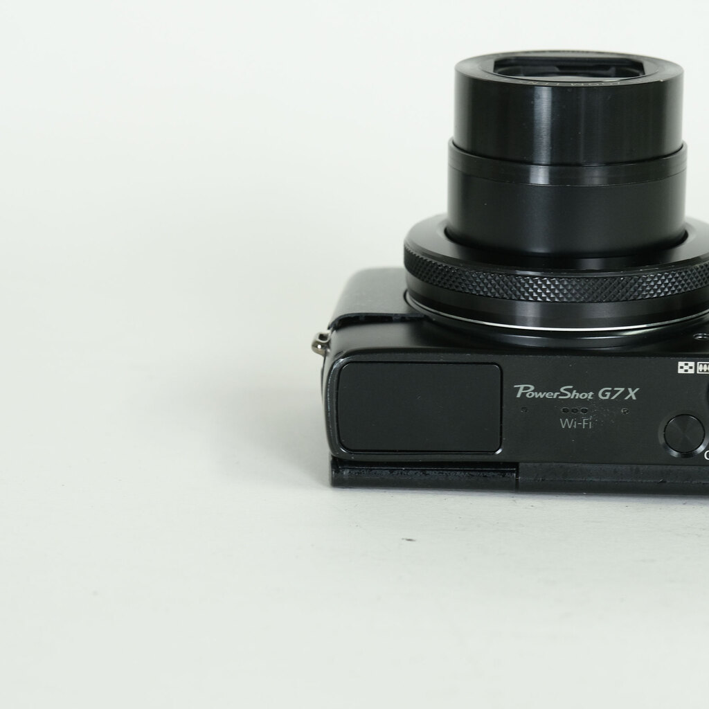 Canon PowerShot G7X