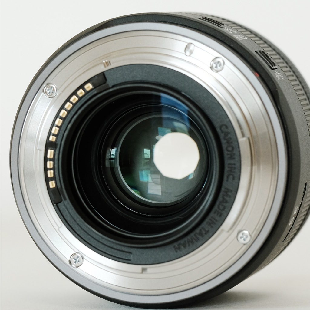 Canon RF35mm F1.8 MACRO IS STM