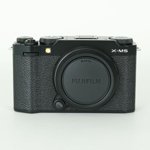 FUJIFILM X-M5を徹底解説。Xシリーズの魅力を凝縮した本格派エントリー