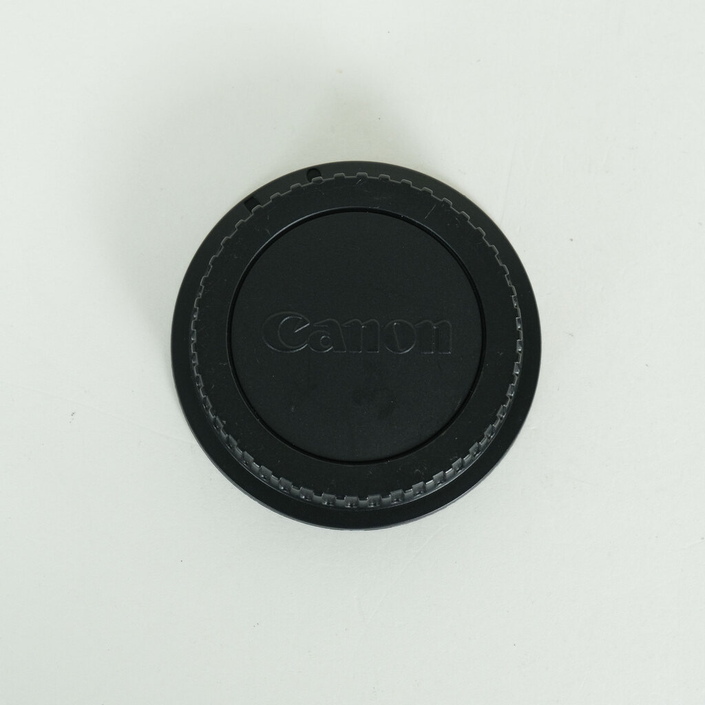 Canon EF-S24mm F2.8 STM Canon EF-S24mm F2.8 STM