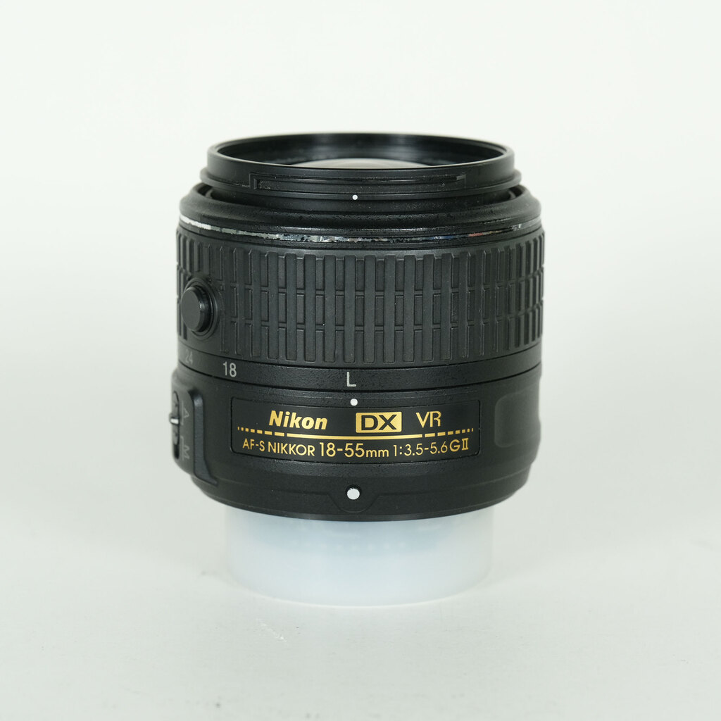 3月8日限定価格✨【超美品】Nikon AF-S 18-55mm VR AF-S DX NIKKOR 18-55mm f/3.5-5.6G VR II 中古価格比較 - 価格.com