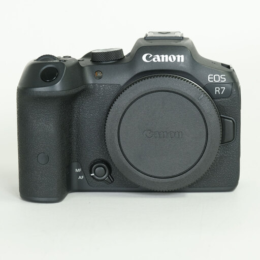 Canon EOS R7