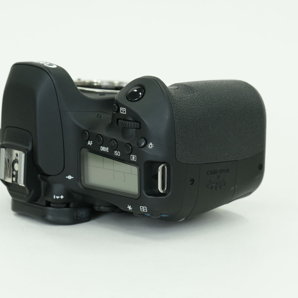 Canon EOS 80D Canon EOS 80D