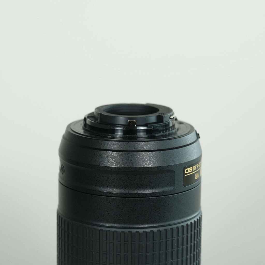 Nikon AF-P DX NIKKOR 70-300mm f/4.5-6.3G ED VR Nikon AF-P DX NIKKOR 70-300mm f/4.5-6.3G ED VR