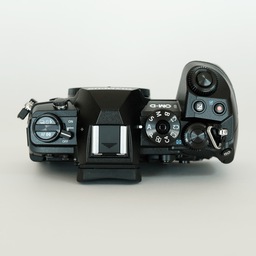 OLYMPUS OM-D E-M1 Mark III