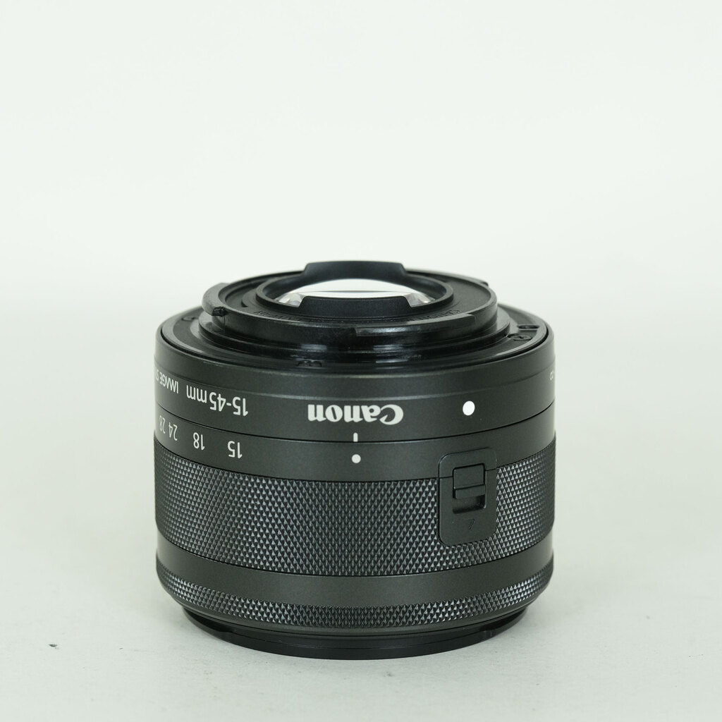 Canon EF-M15-45mm F3.5-6.3 IS STM