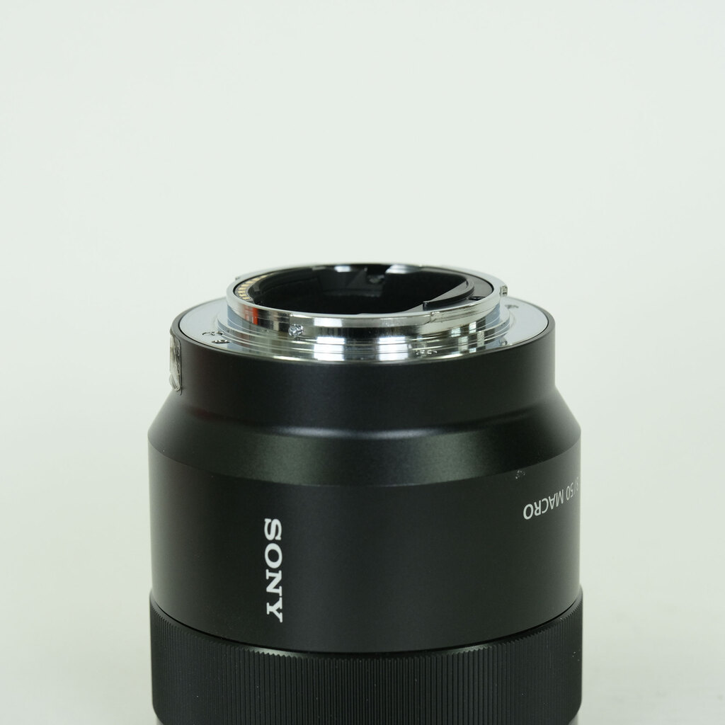 SONY FE 50mm F2.8 Macro SEL50M28