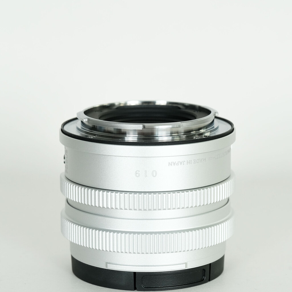 SIGMA 45mm F2.8 DG｜Contemporary [ライカL用]