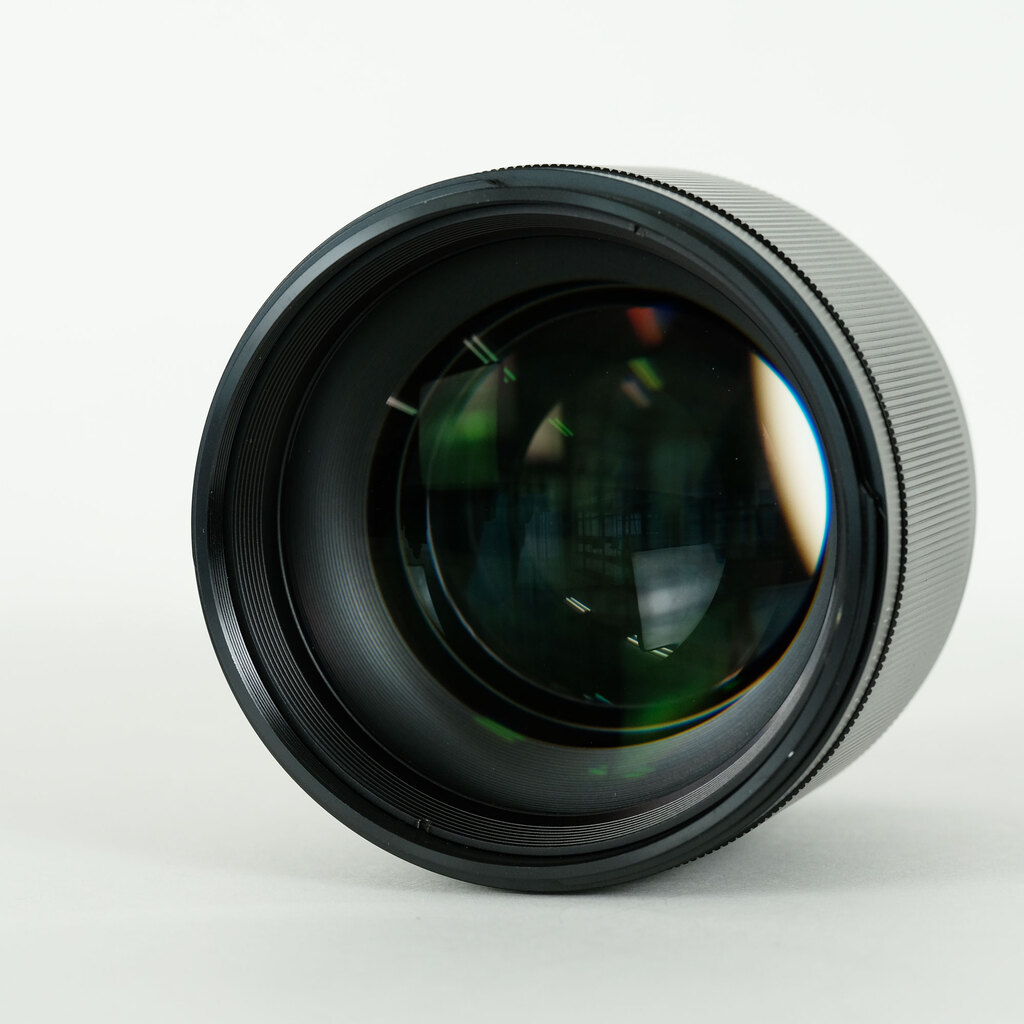 VILTROX AF 85mm F1.8 II (フジフイルムX用)の出品 | ONE SCENE（ワン