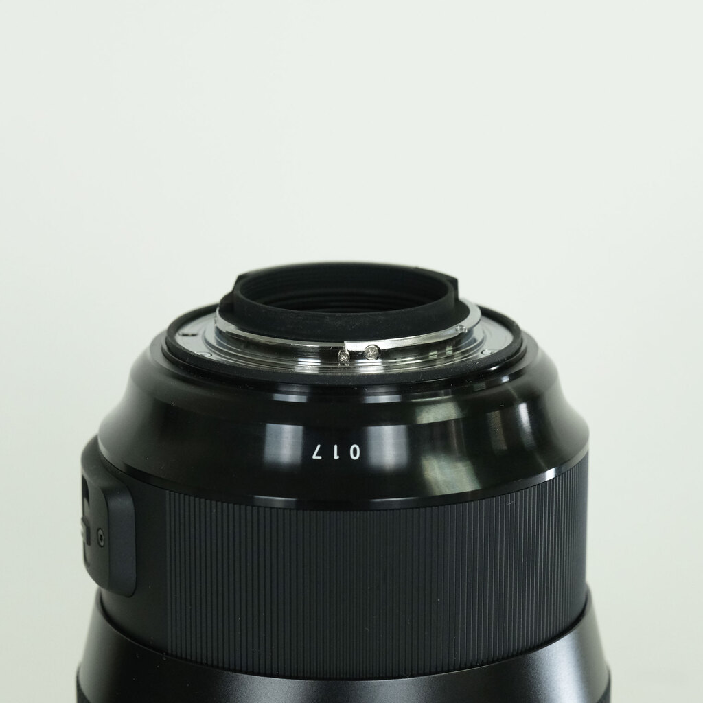 SIGMA 135mm F1.8 DG HSM｜Art [ニコンF用]