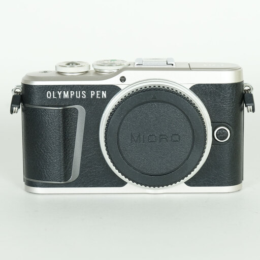 OLYMPUS PEN E-PL9