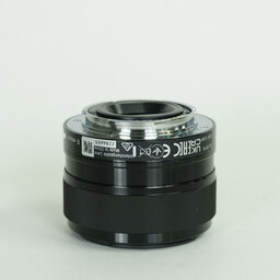 SONY E 35mm F1.8 OSS SEL35F18 SONY E 35mm F1.8 OSS SEL35F18