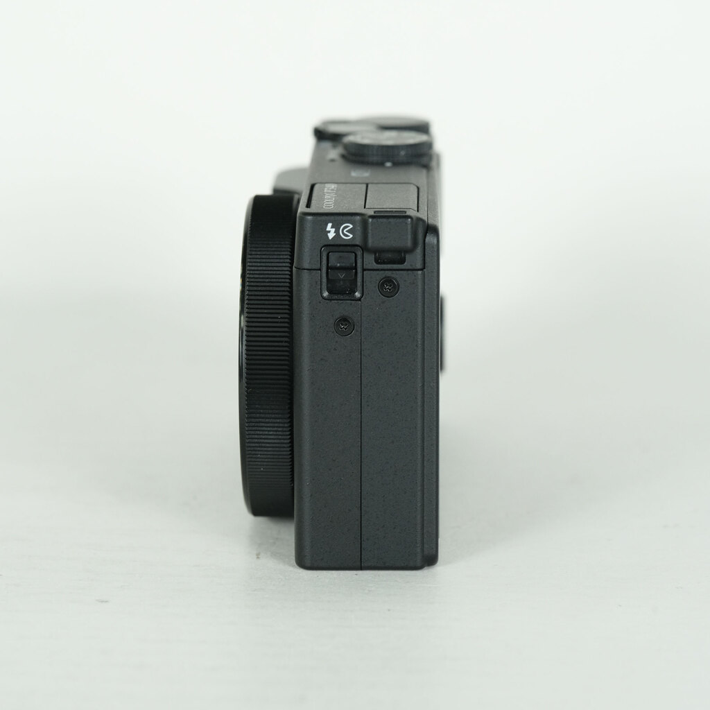 Nikon COOLPIX P340 BK ブラック