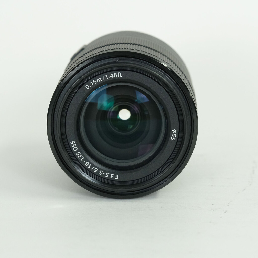 SONY E 18-135mm F3.5-5.6 OSS SEL18135 SONY E 18-135mm F3.5-5.6 OSS SEL18135
